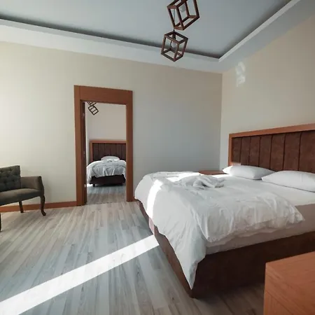 Ay Hanedan Hotel
