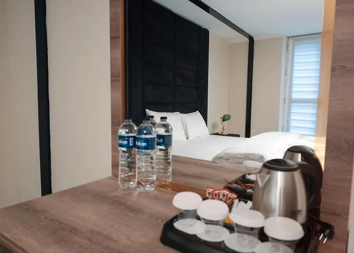 Ay Hanedan 3* בורסה