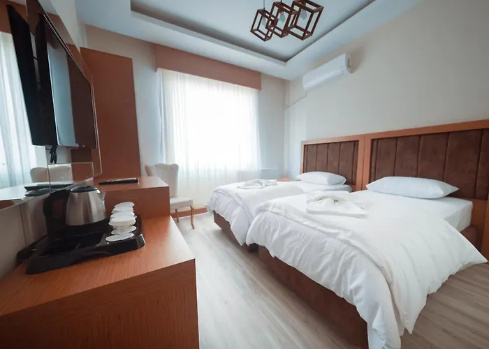 Ay Hanedan 3* בורסה